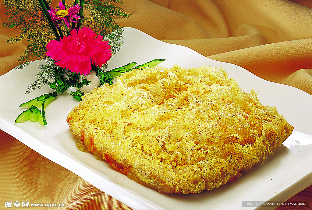 豫菜荔茸香酥鸡