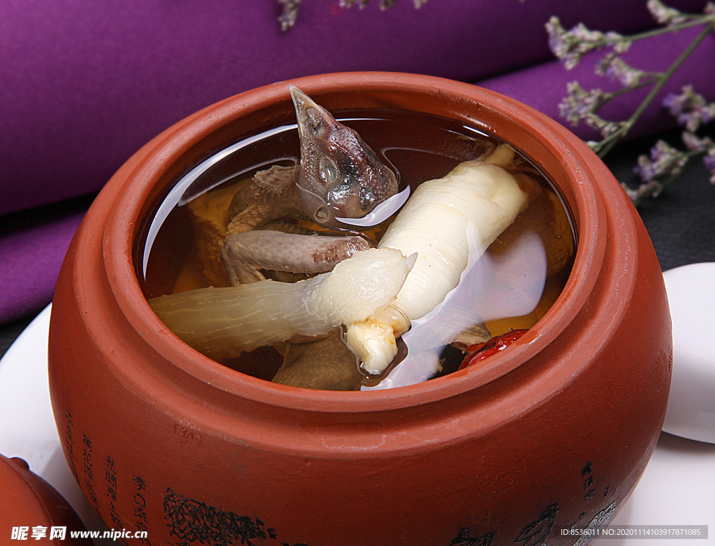 豫菜人参玉竹炖鹌鹑