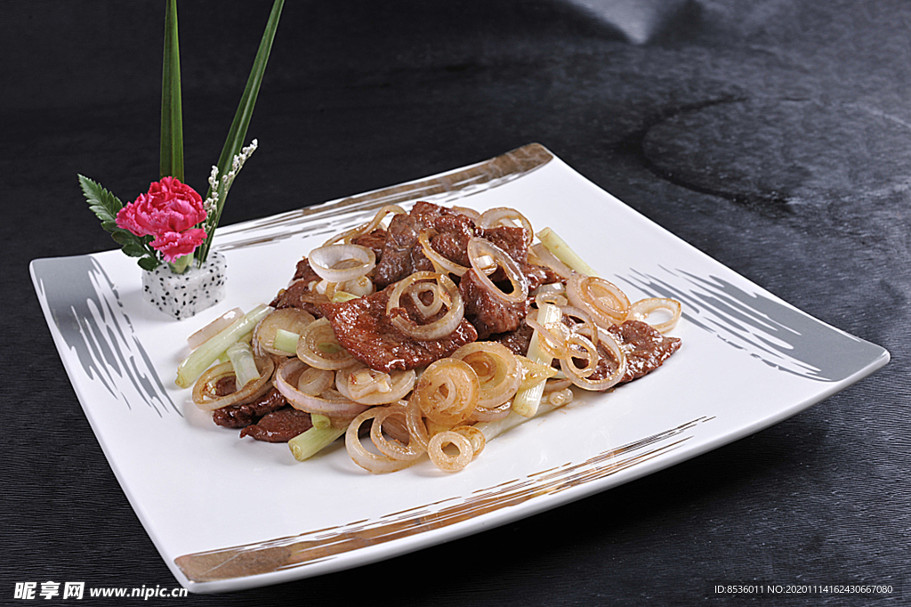 川菜湘菜干葱头爆炒鹿柳