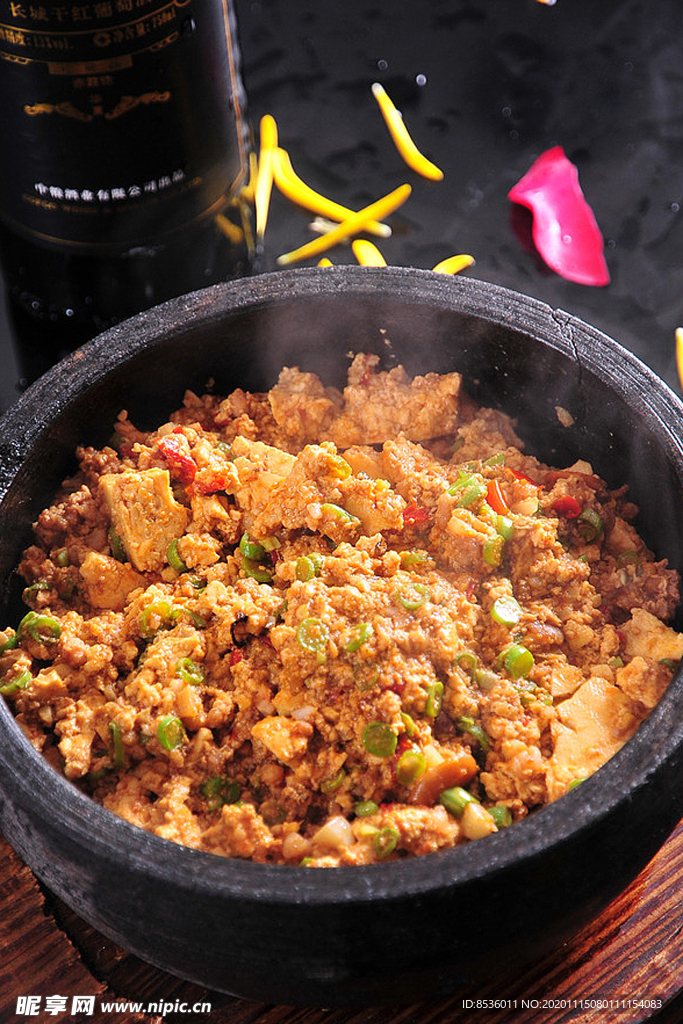 东北菜石锅一绝