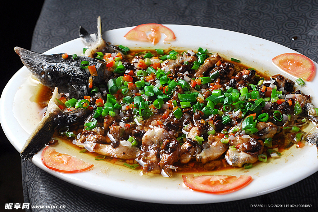 川菜特色豆鼓鲟鱼