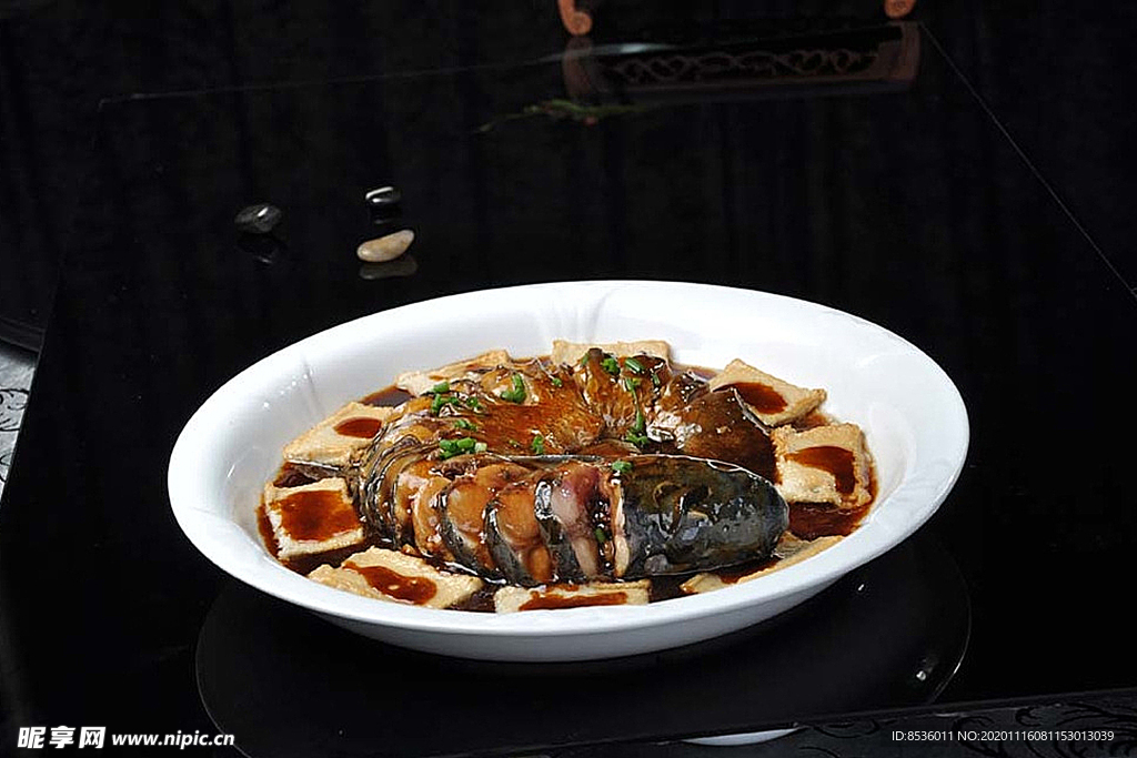 南北热菜啤酒炖活鱼