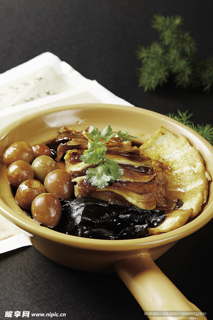 淮扬菜罐焖百年老卤