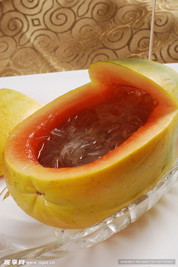 淮扬菜木瓜炖海虎翅