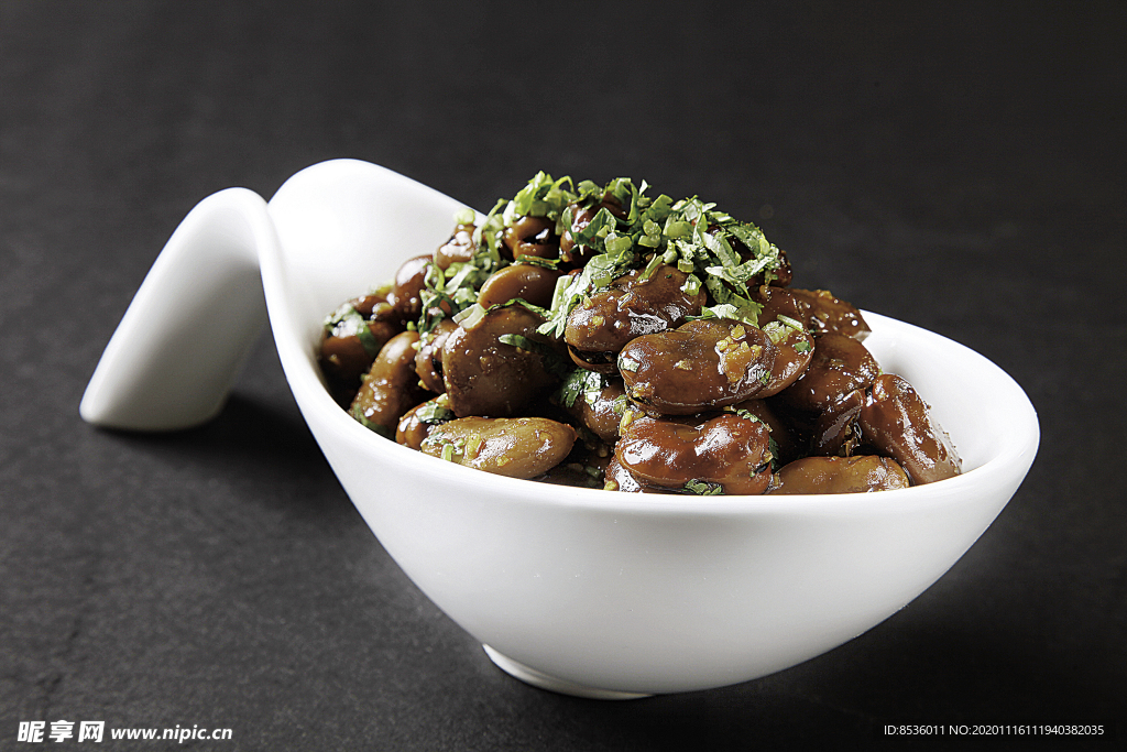 淮扬菜农家激胡豆