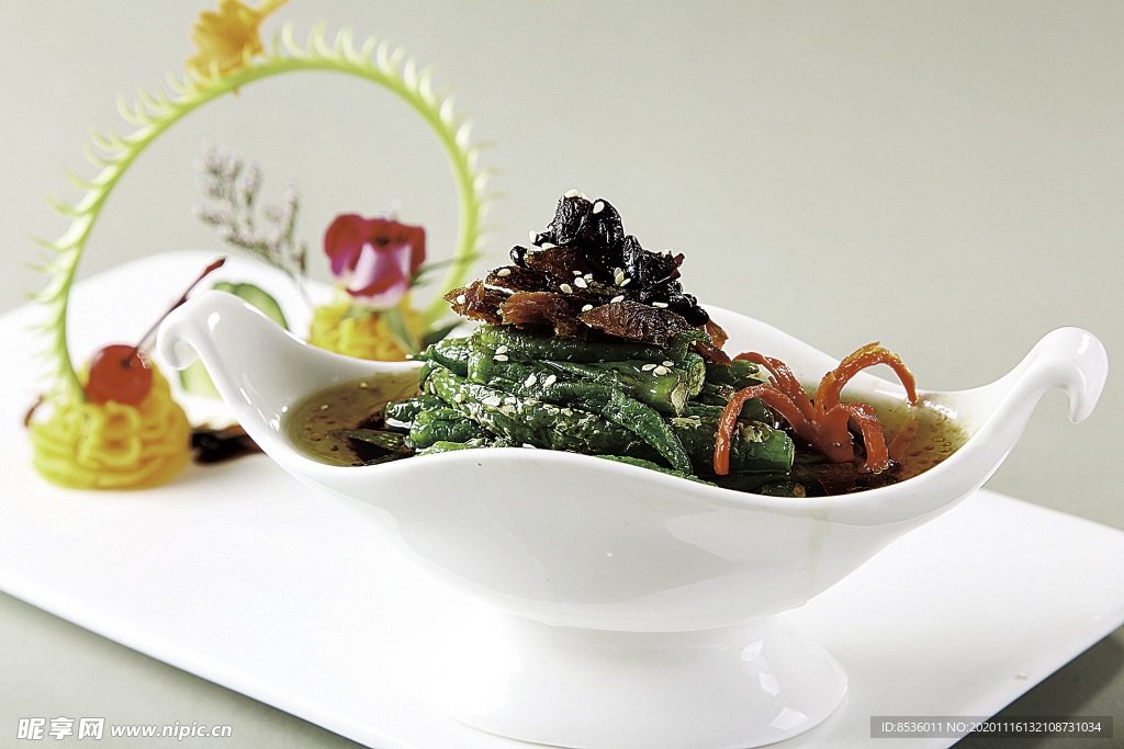 淮扬菜外婆鲮鱼小杭椒