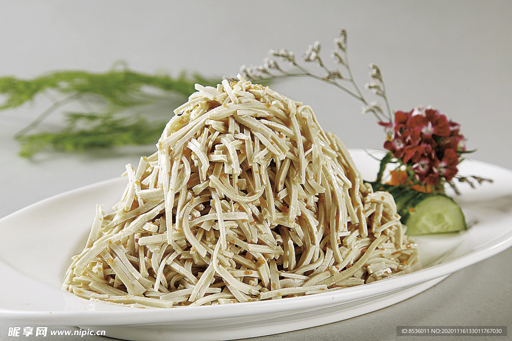 淮扬菜虾籽拌干丝