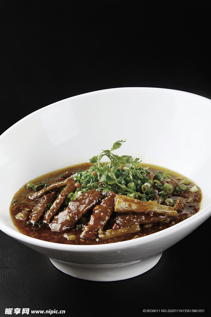 淮扬菜血旺肥肠