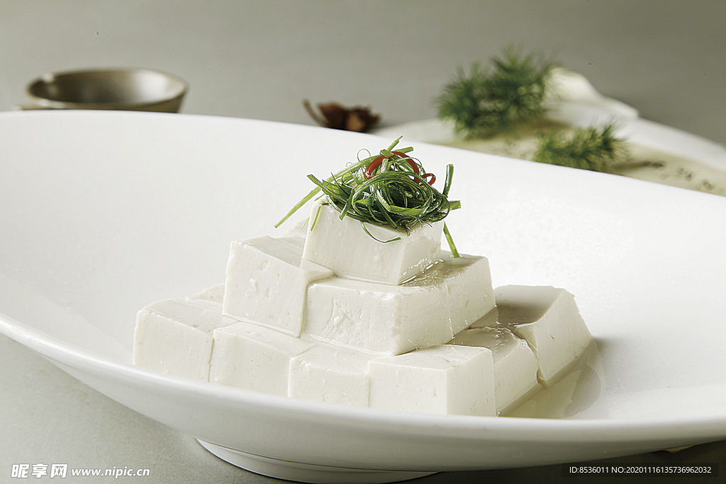 淮扬菜盐水豆腐