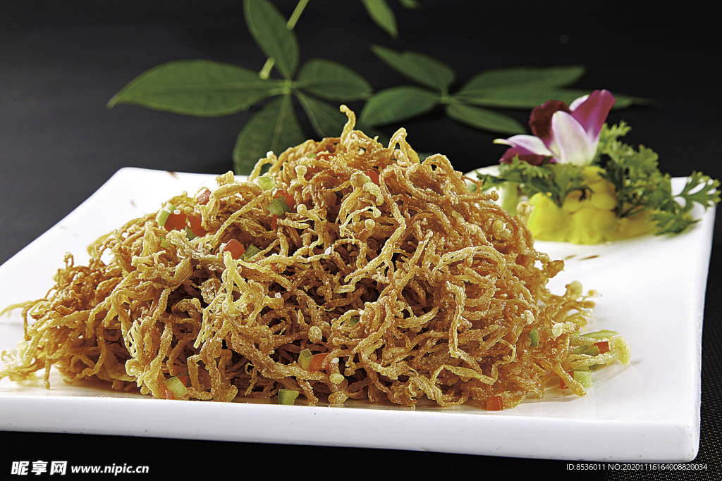 浙菜咸蛋黄锔金针菇