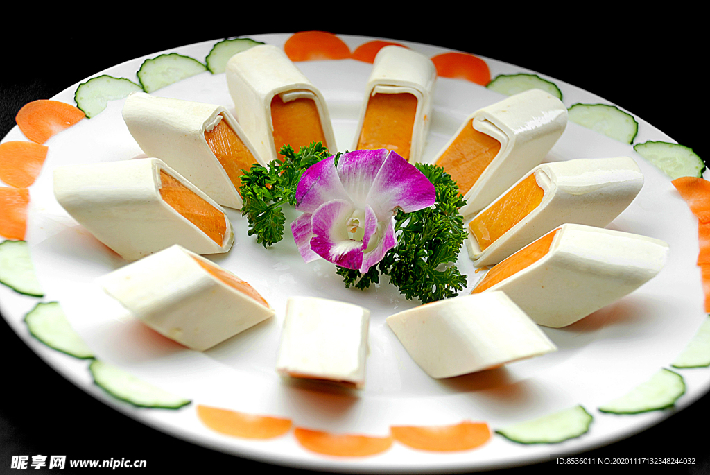 粤菜广东菜珊瑚奶黄卷