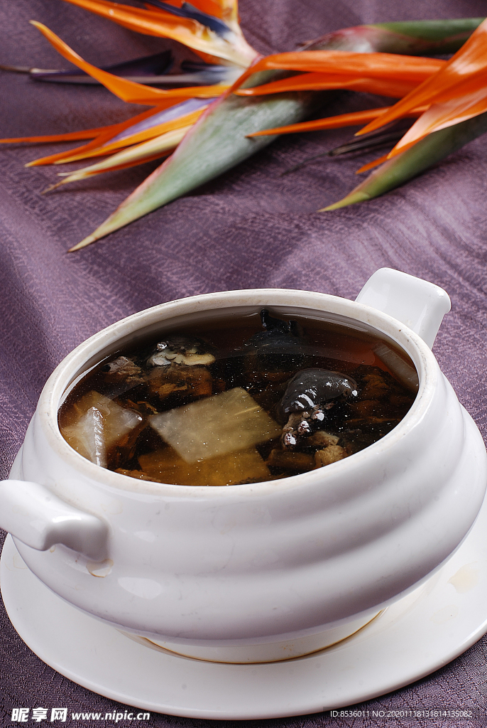 养颜芦荟炖乌鸡