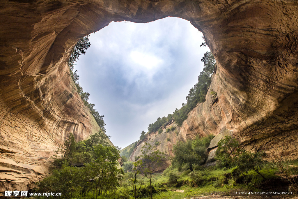 陕北甘泉心形峡