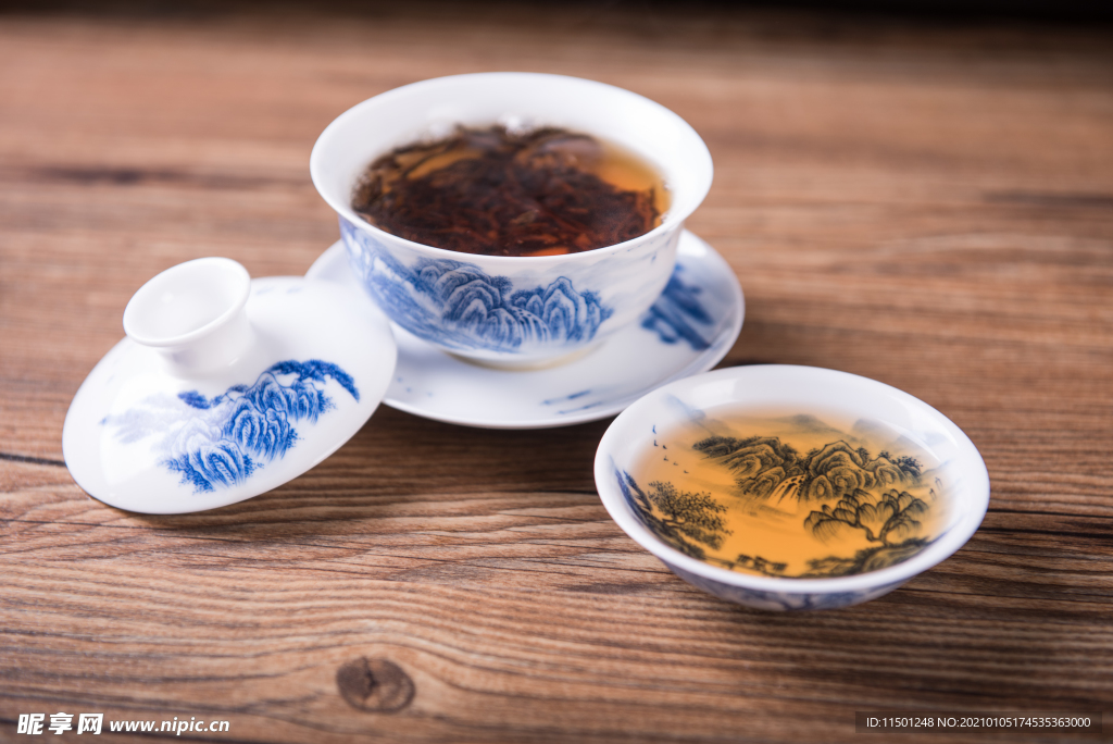 正山小种红茶 茶汤 盖碗 传统