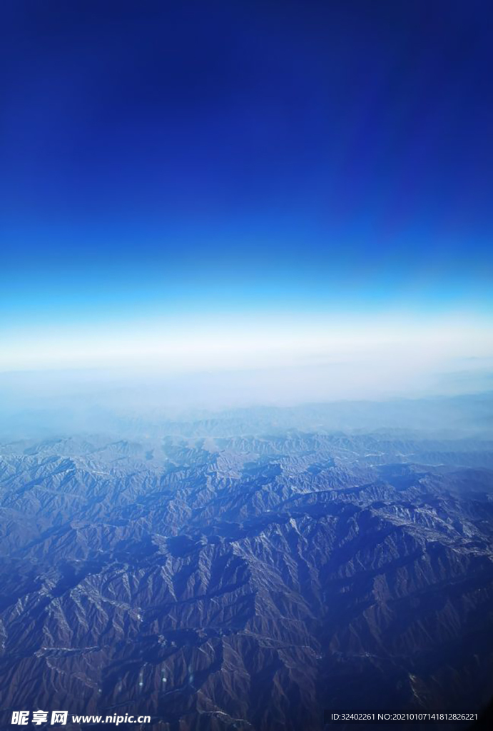 山脉蓝色科技感