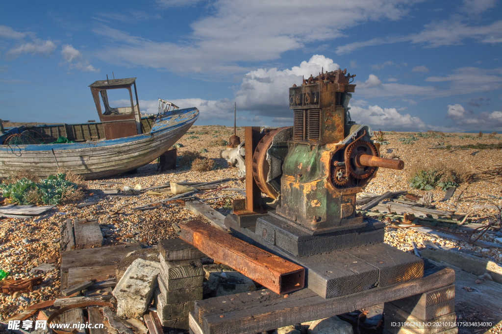 旧船与旧机器