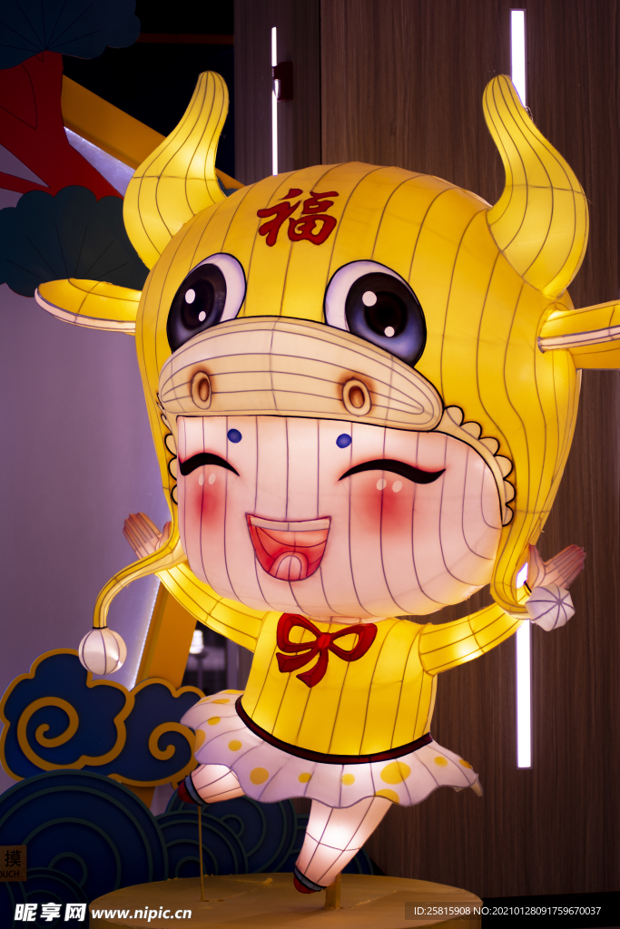 鼠年花灯 牛年花灯 虎年花灯