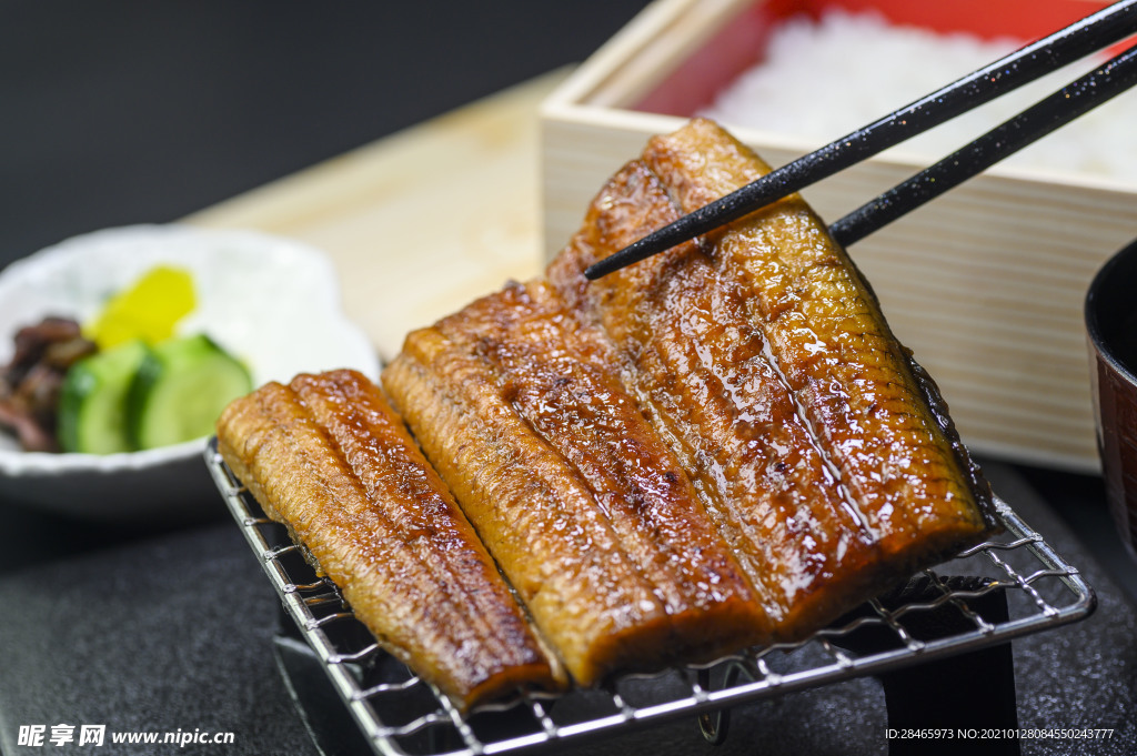 烤鳗鱼