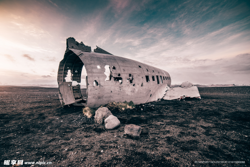 废弃飞机图片素材