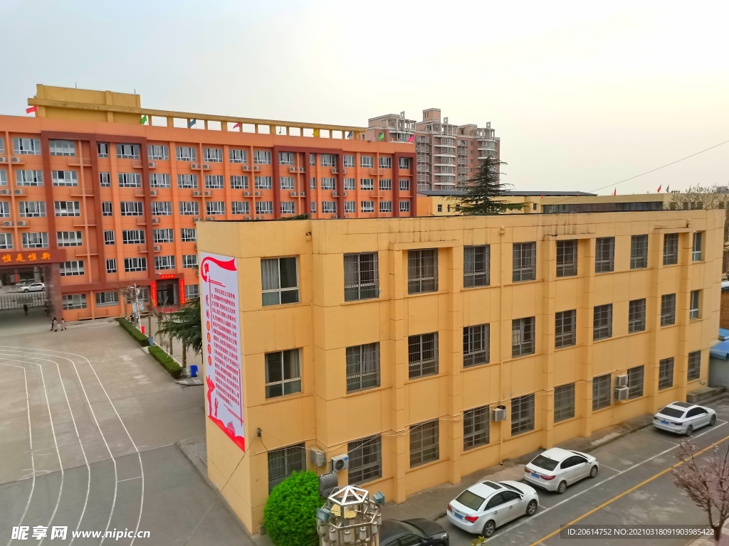 美丽的学校风景