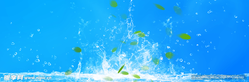 原创水润化妆品水花清水浅色蓝色