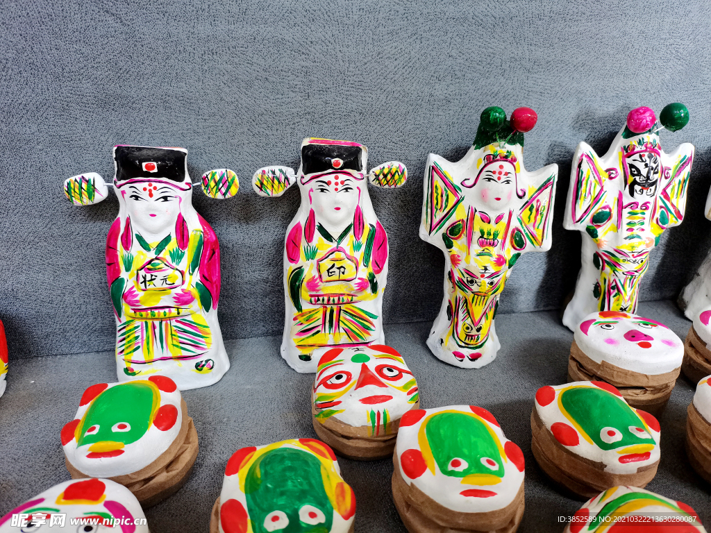 传统民间艺术泥塑玩具图片