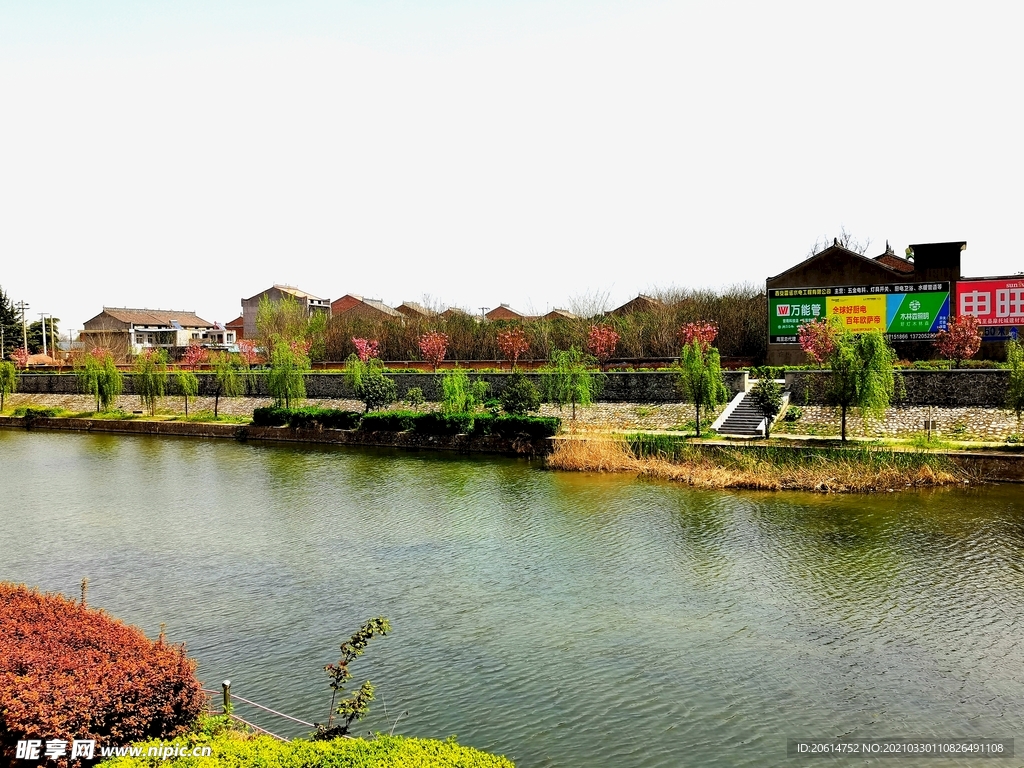 美丽的河道风景