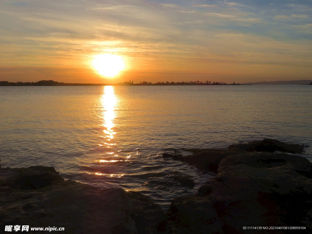 奥克兰海滨夕阳风光