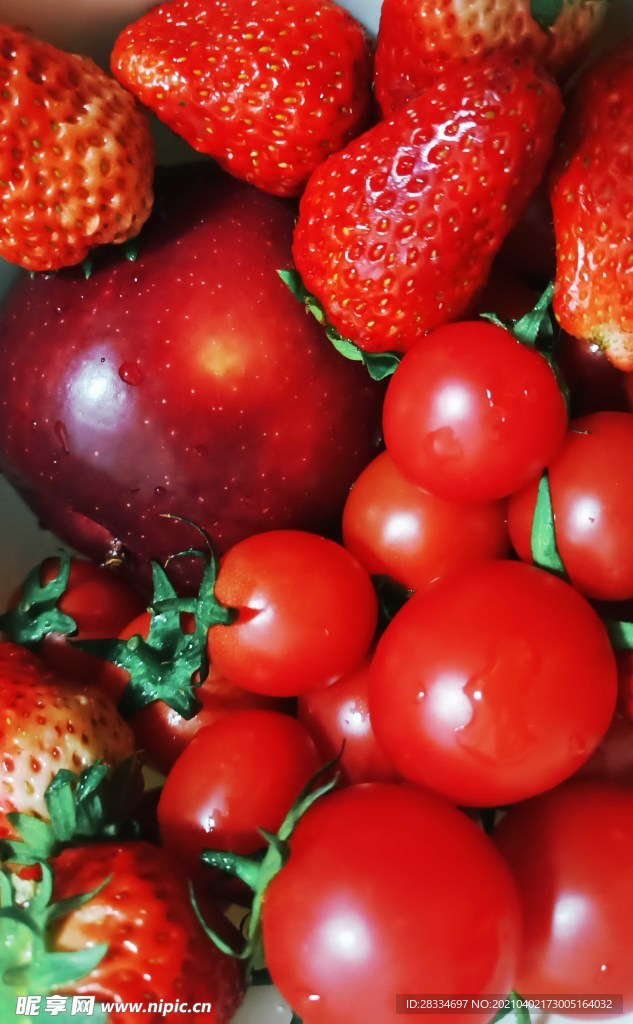 草莓苹果西红柿素材