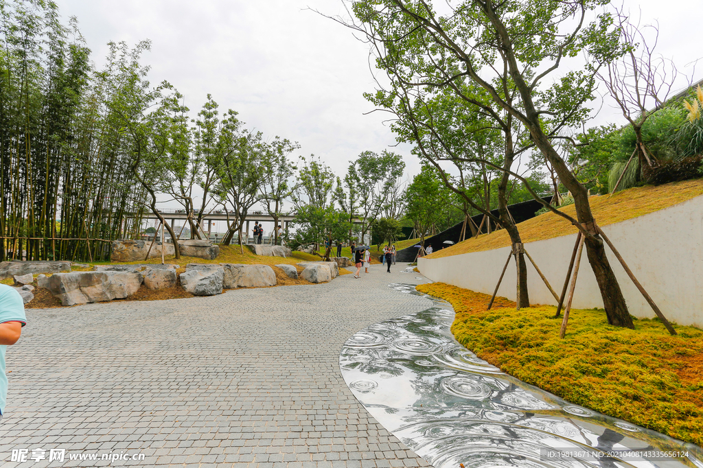 重庆   融创  曲水 风和 