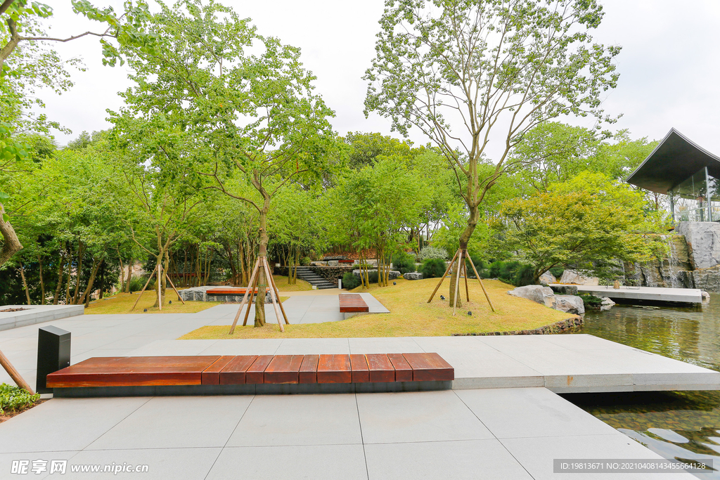 重庆   融创    曲水风和