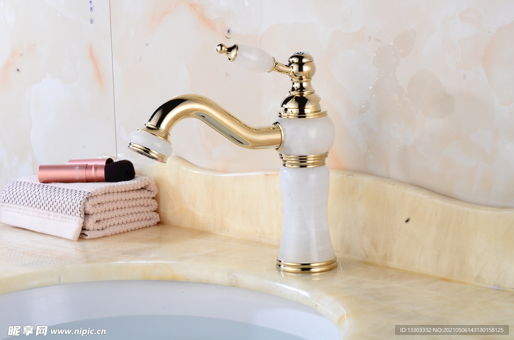 卫浴 龙头 花洒 