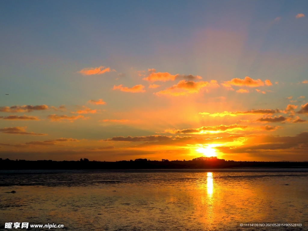 奥克兰海滨晚霞