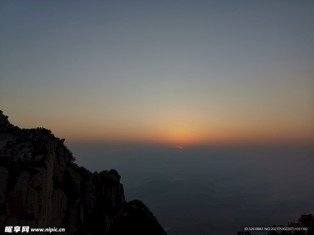 泰山日出