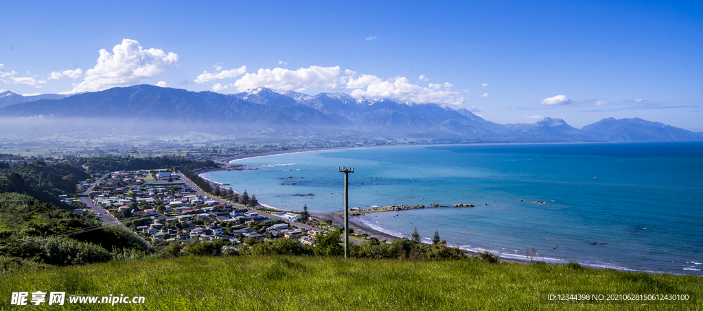 俯瞰凯库拉小镇