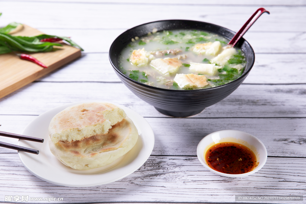 美味营养的羊肉汤