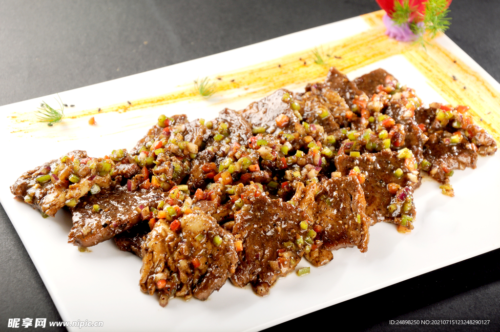 黑椒汁烧牛胸口