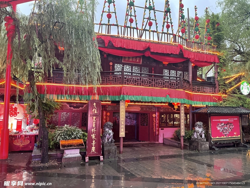 杭州宋城景区王员外抛绣球