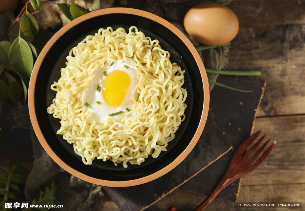 方便面俯视素材