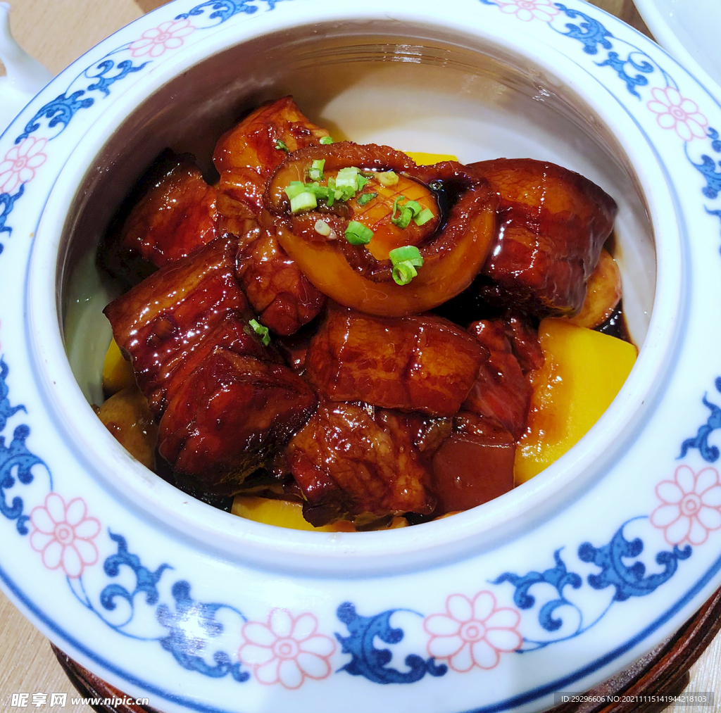 鲍仔东坡肉 鲍鱼红烧肉