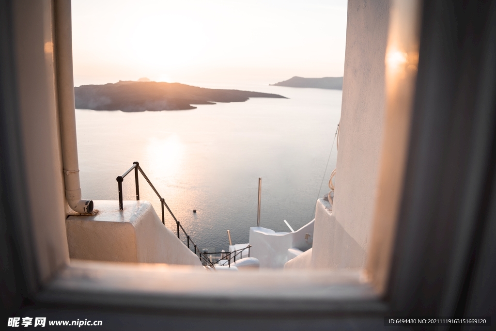 希腊窗户海面城市