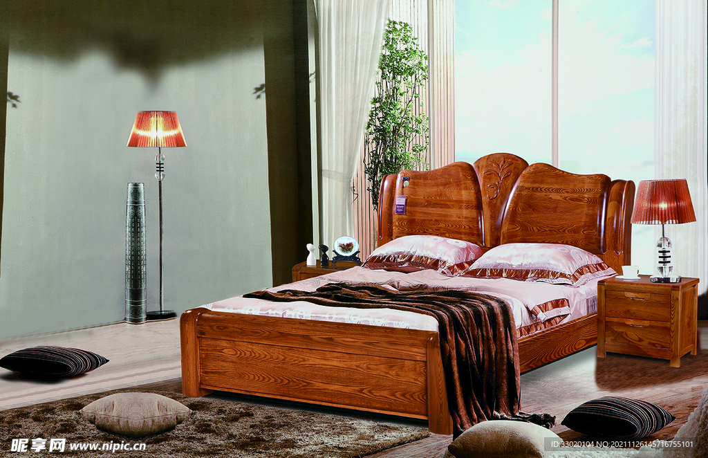 卧室实木床 窗帘  床头柜 家