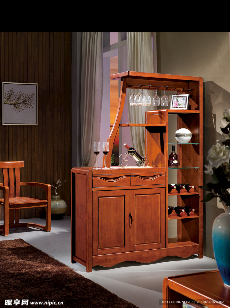 家用实木酒柜图片