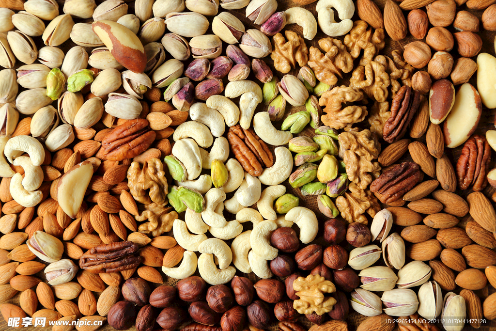 坚果             