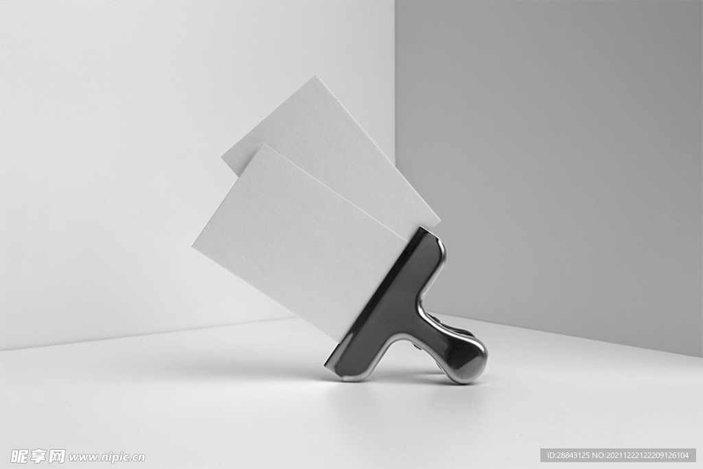 名片样机高端展示效果图夹子