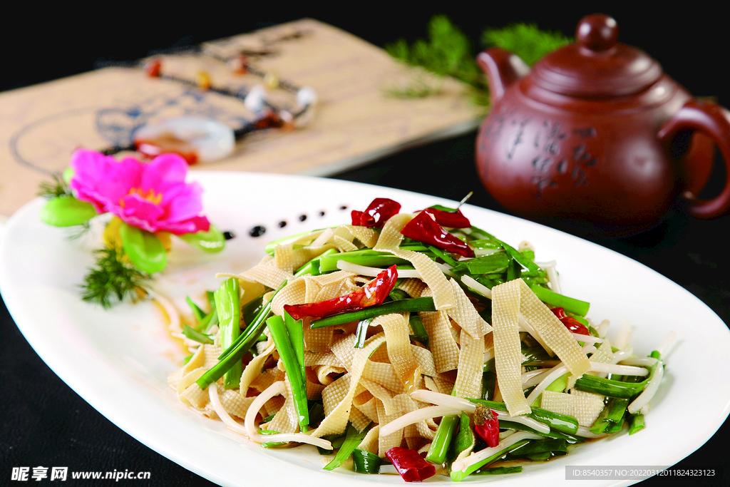 韭菜千张炒豆芽