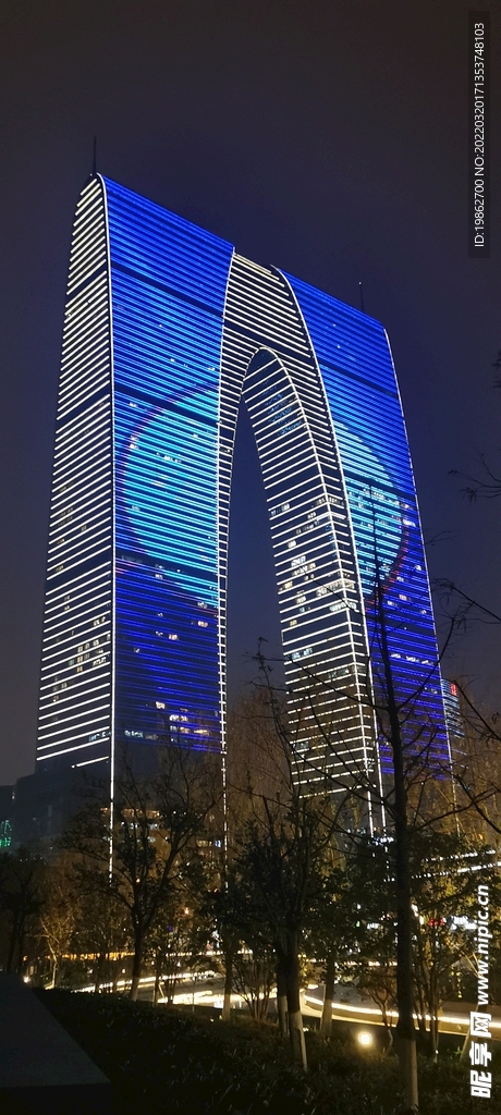 东方之门 苏州 夜景 