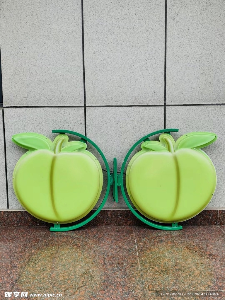 路灯李子灯箱世博光电设计