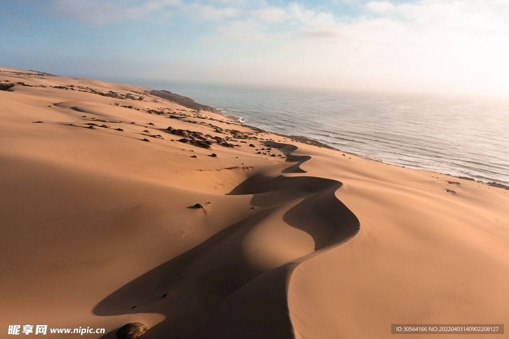 户外沙漠自然景观