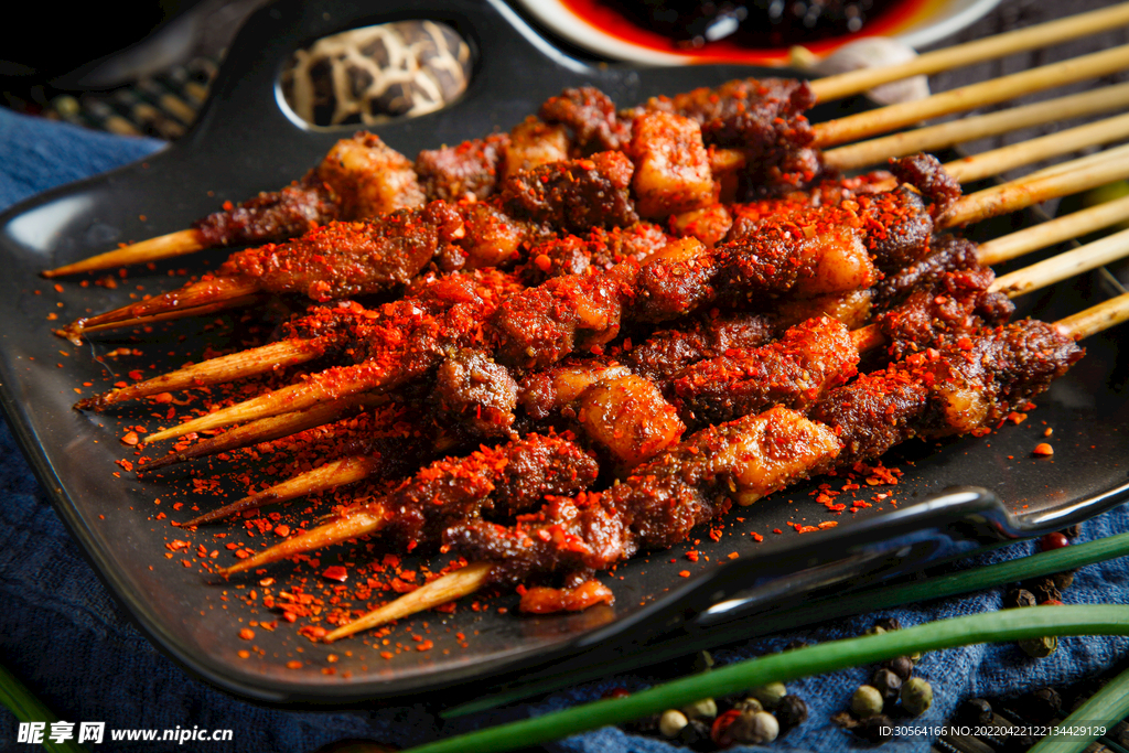 烧烤羊肉串美食